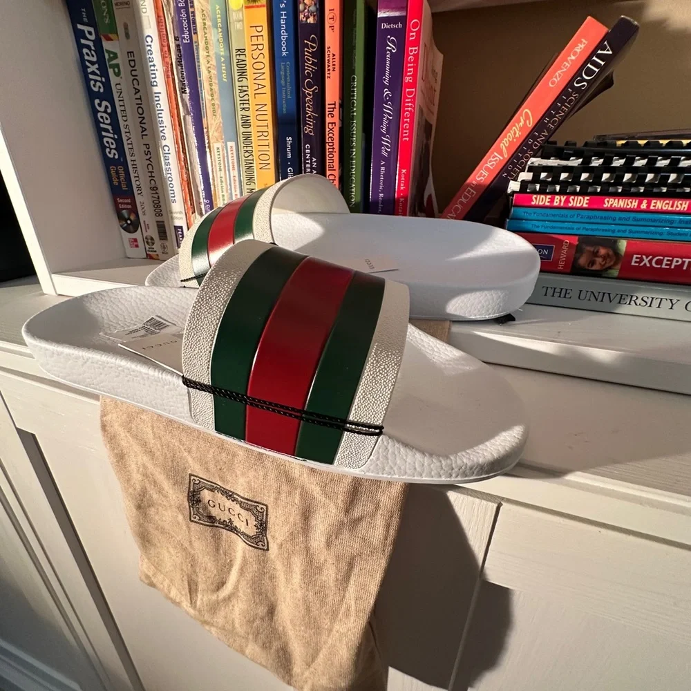 Gucci White Rubber Slide Soles with Embossed Logo
